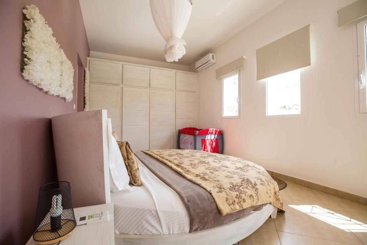 Maison K.E.N.Z.A M'Bour Bagian luar foto